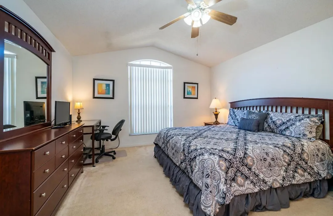 639 4-Bed Orlando Vacation Home Near Disney-1