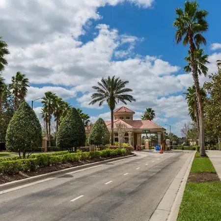5 Bedroom 5 Bath Pool Home In Windsor Hills Near Disney-2