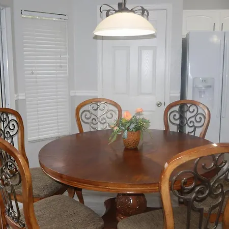 7Br Newly Renovated Windsor Hills Villa-2