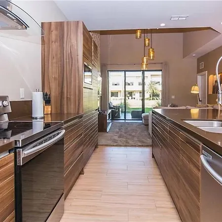 Magic Village 4 Bedroom! Welcome Home!-3