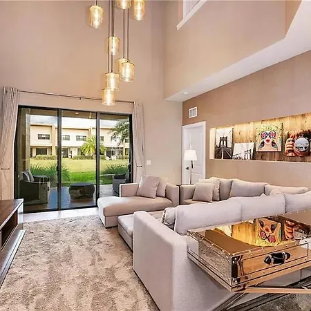Magic Village 4 Bedroom! Welcome Home!-2
