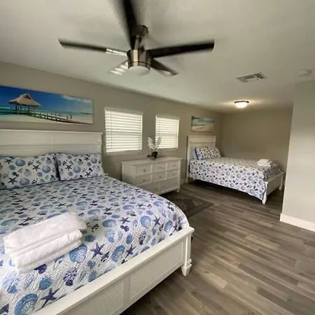 Modern And Stylish Home 10 Minutes From Mco Airport-3