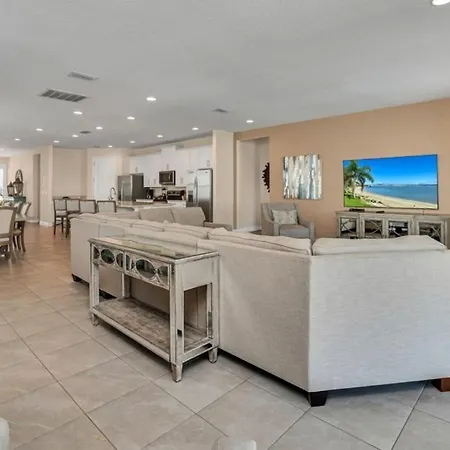 Ultimate New Encore Home Modern Furnishings Villa-3
