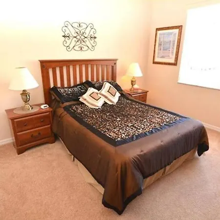 Bright & Sunny 4 Bedroom 4 Bath Home Near Attractions-3