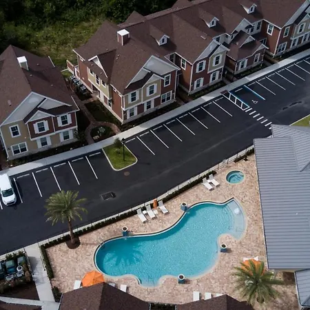 Summerville Resort 4 Bedrooms Villa-3
