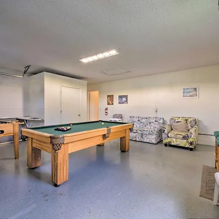 ~ 5 Mi To Theme Parks: Kissimmee Home W/ Pool-2