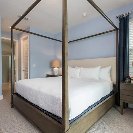 Luxury Contemporary Style Mansion On Encore Resort At Reunion, Orlando Mansion 5743-2