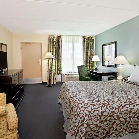Days Inn By Wyndham Orlando Airport Florida Mall-2
