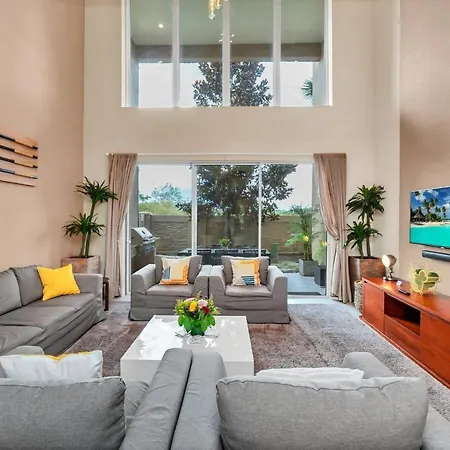 Luxury Villa Less Than A Mile From Disneyworld -Bonus Elevator--2