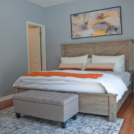 Peaceful 3-Bedroom Retreat-2