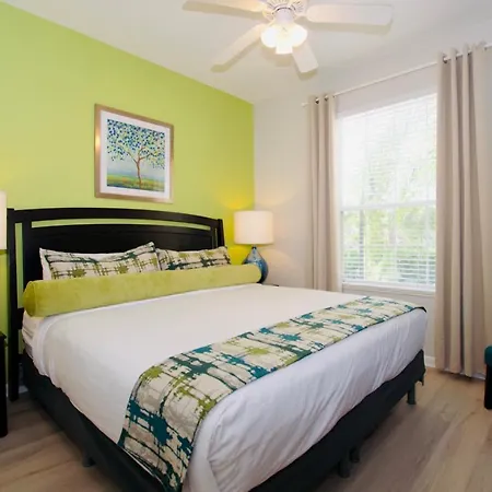 Vista Cay Standard 2 Bedroom Condo-3