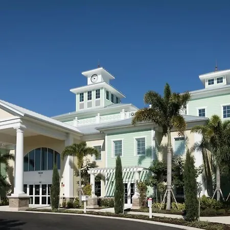 6 Bedroom 7 Bath Luxury Villa With A Private Pool-2