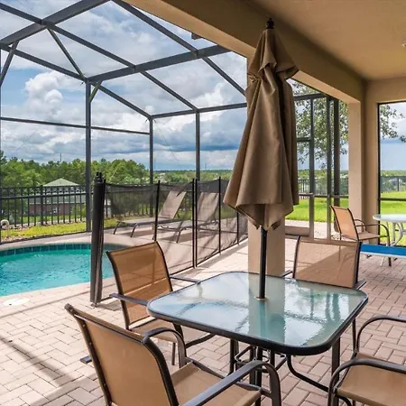 2568 Archfeld Blvd-2