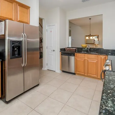 2566 Archfeld Blvd-2