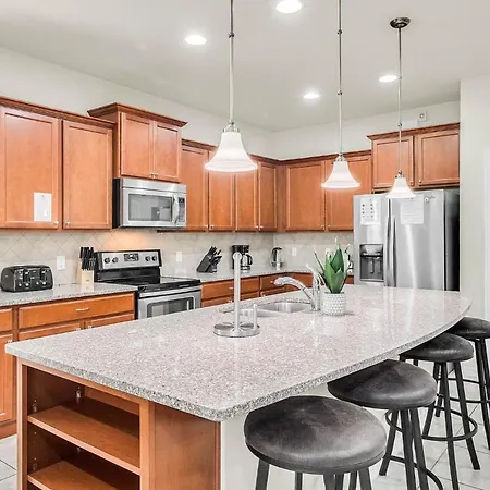 8 Beds - 6 Baths - Windsor At Westside 2129 Mt-2