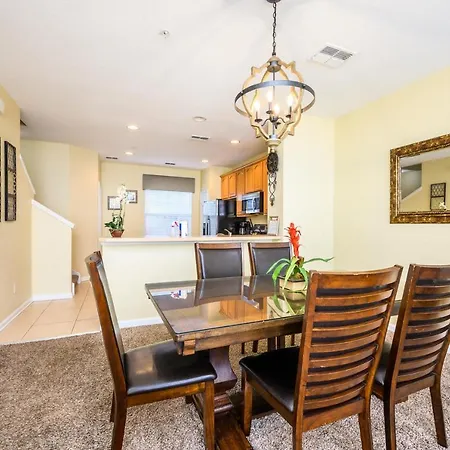 New Listing, Beautiful Townhome, Vista Cay - 4009-3
