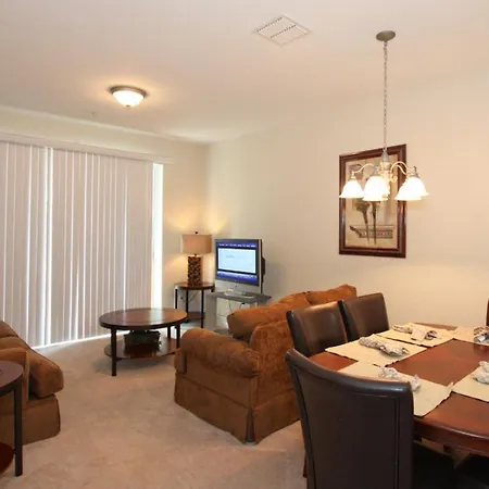 It902 - Vista Cay Resort - 3 Bed 2 Baths Condo-2
