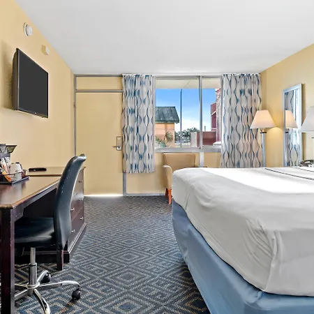 Baymont By Wyndham Orlando North Millenia-2