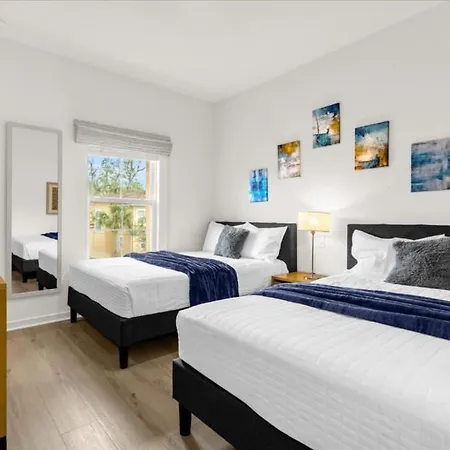 2 Bedrooms- 2,5 Bathrooms- Regal Oaks 2700 Cl-2