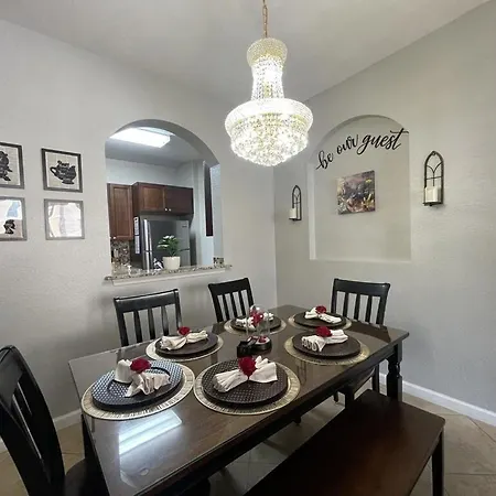 Create Magic Moments Steps Away From Comm, Pool Condo-3