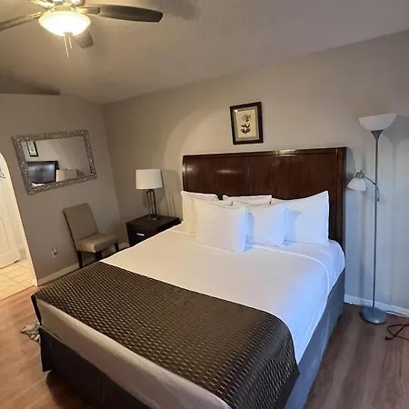 Family Paradise. 3 Bedrooms, 2 Bathrooms.-2