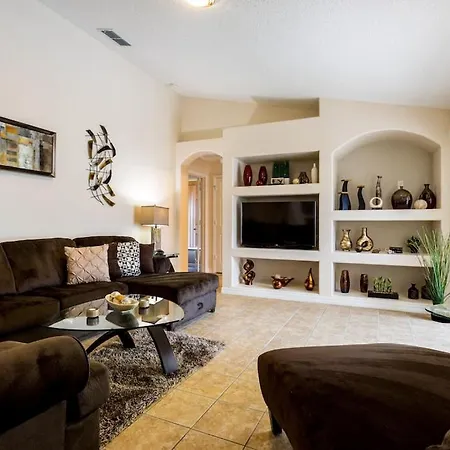 #412-Newly Decorated And Furnished 4 Bed Private Pool Home Near To Disney With Mini Putt Putt Golf Hole-2