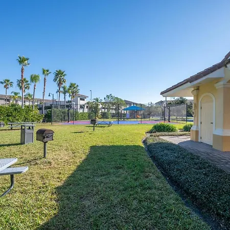Stylish Vista Cay Lakeview Elegance Near All Theme Parks, And Walk To The Convention Center-2