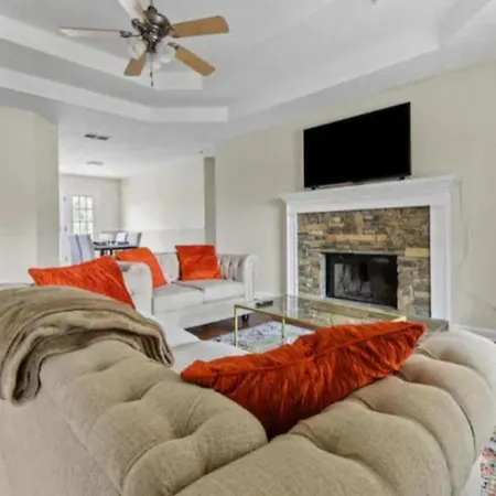 Luxurious Living-2