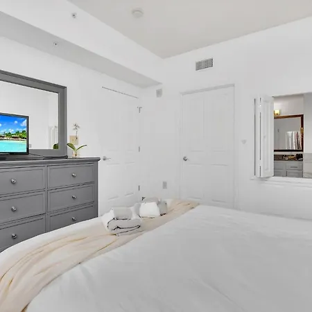 Floridays Resort C303-3