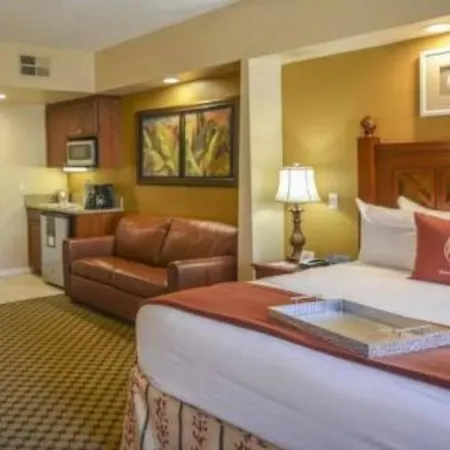West Gate Lakes Resort-3