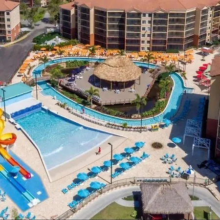 3 Bedroom Condo W/Master Bathroom-3