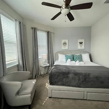 Encore Resort 11 Bedroom Home With Pool 2117-3