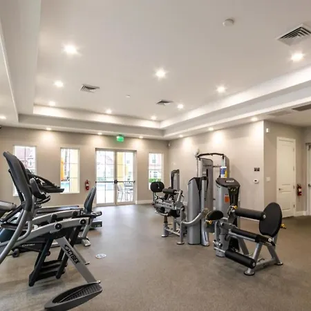 4 Bedrooms 4,5 Bathrooms Summerville 2652 Ss-3