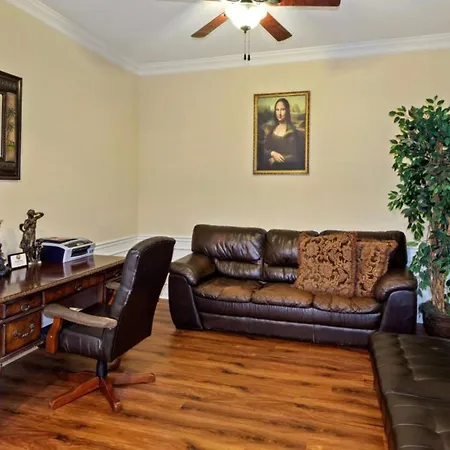 Executive 3 Bedroom Villa At Universal,Convention Center, Vista Cay-3