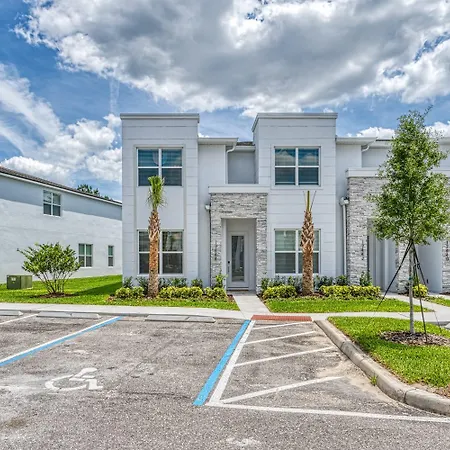 Elegant Home With Private Pool Near Disney-3