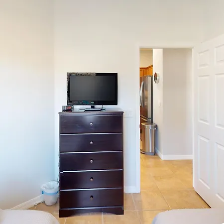 Oakwater Resort 7504-2