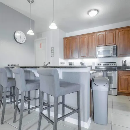 New! Luxurious Vista Cay Lakeview Fantasy Near All Theme Parks And Walk To The Convention Center-2