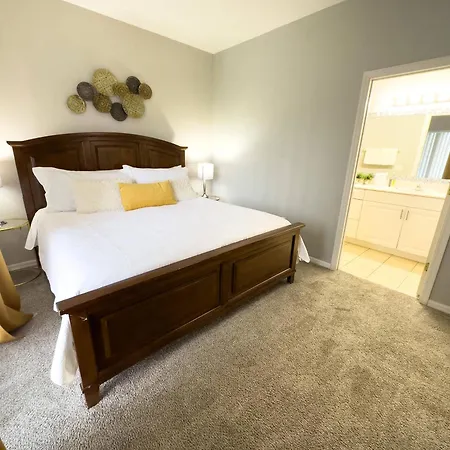 Comfortable Apart 4Bdrm3Bath- 4 Miles To Disney-3
