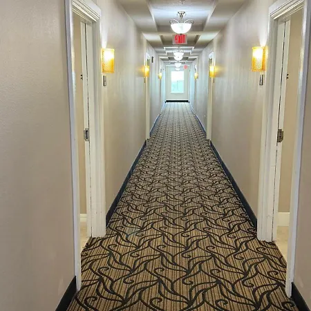 The Point Hotel & Suites - 705S Luxury - Pool View - Close To Universal-3