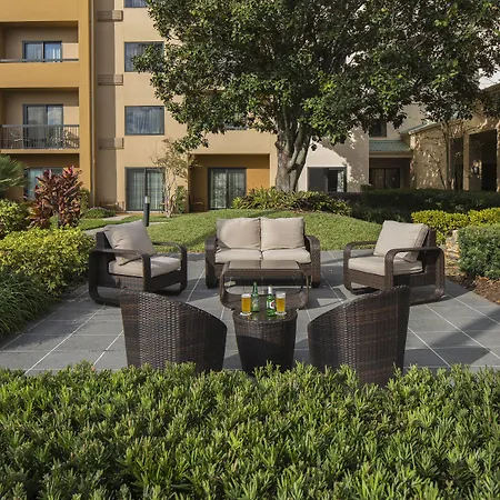 Courtyard By Marriott Orlando International Drive/Convention Center-3
