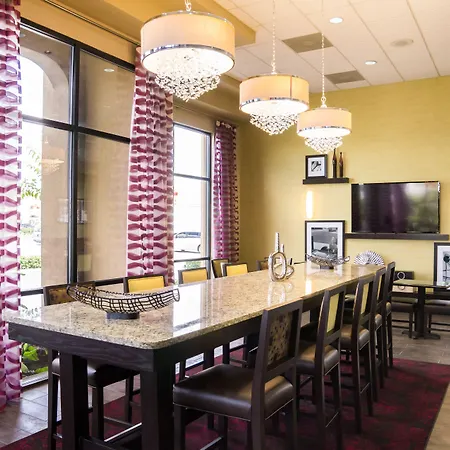 Ramada By Wyndham Orlando Florida Mall-2