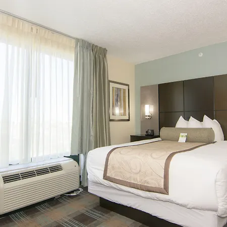 Wingate By Wyndham - Orlando International Airport-3