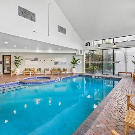 Exclusive Ground-Floor Apartment-2