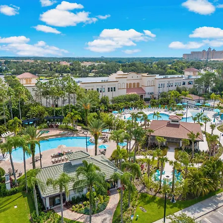 Cozy Condo Wprivate Balcony & Free Resort Access-3