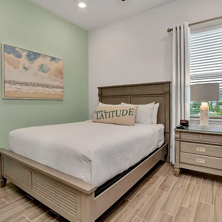 Tropical Retreat In Margaritaville Wbonus Room-2