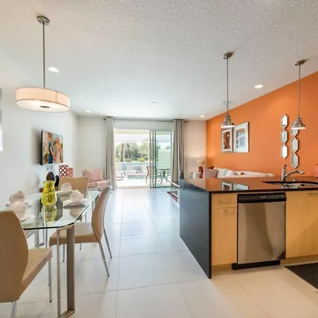 Wonderful Home With Private Pool-2