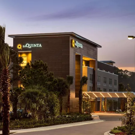 La Quinta Inn & Suites By Wyndham Orlando I-Drive Theme Parks-2