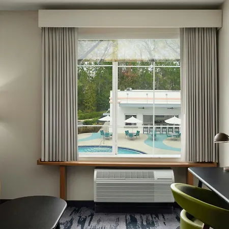 Fairfield By Marriott Inn & Suites Orlando At Flamingo Crossings Town Center-2