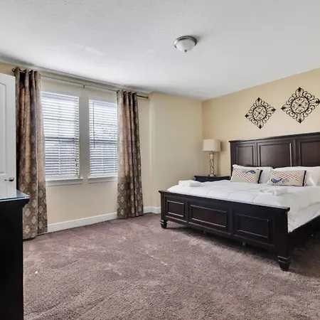 25% Off 8Br Villa Wprivate Poolspagame Movie Room-2