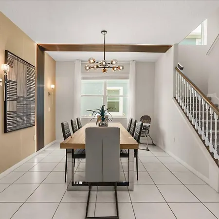5 Bedrooms 55 Bathrooms Solara 9026 Pc-2
